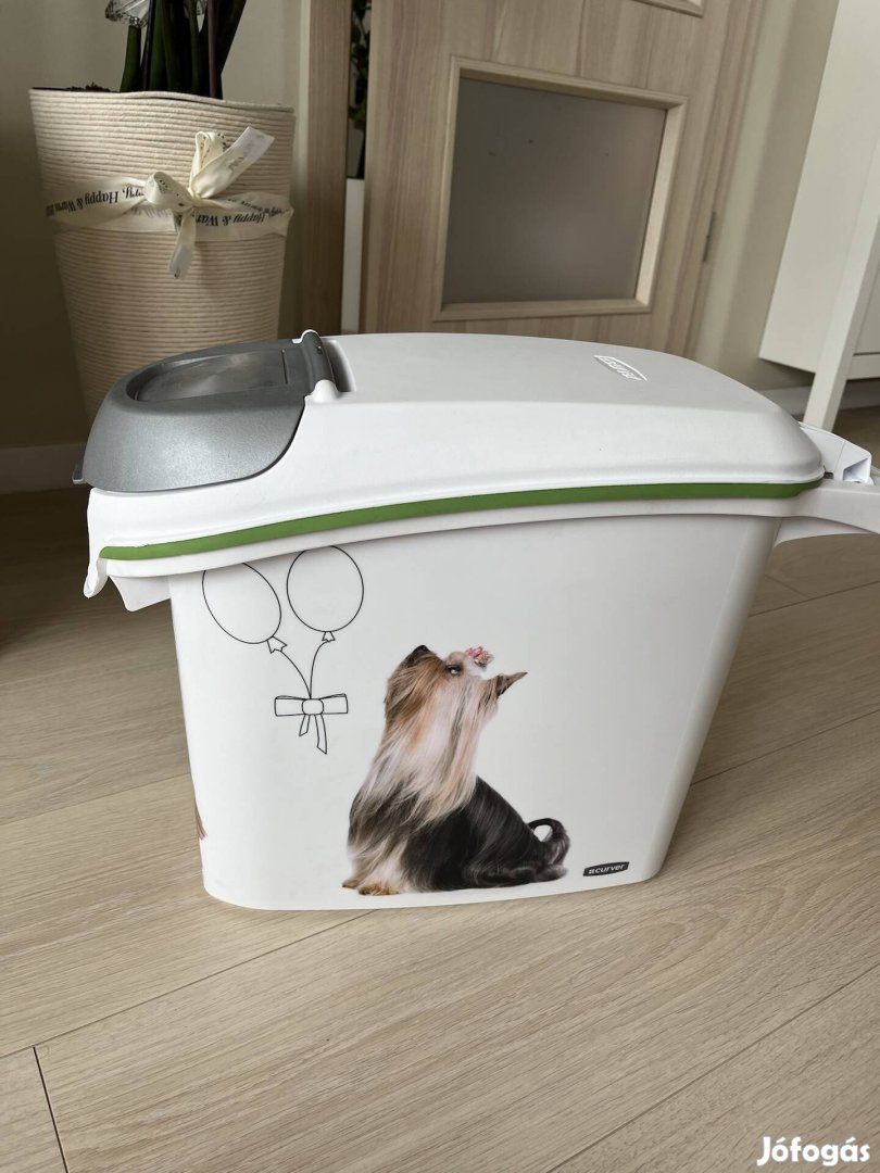 Curver Petlife állateledel tároló 6 kg/15 l