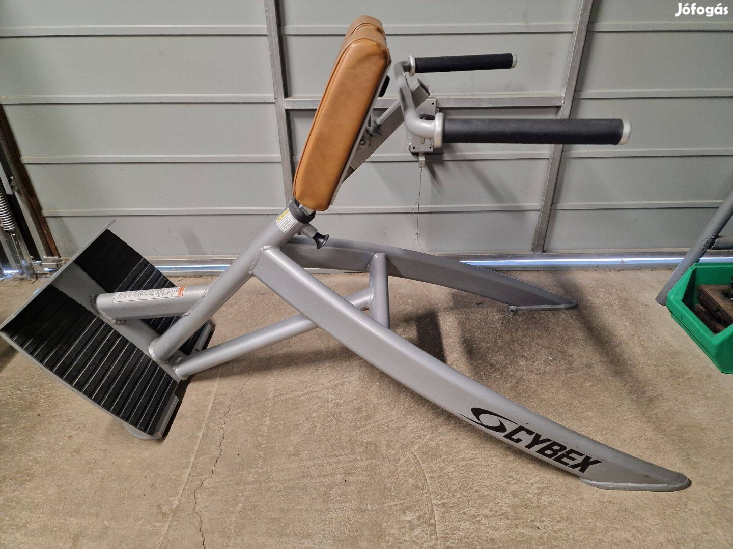 Cybex 45 fokos hiperhajlító mélyhát pad