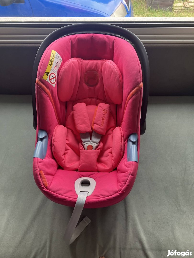 Cybex Atom M hordozó és Isofix