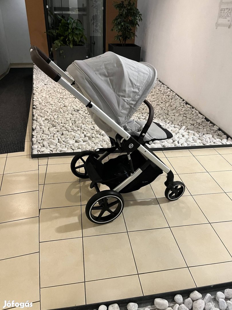 Cybex Balios S Lux 2023