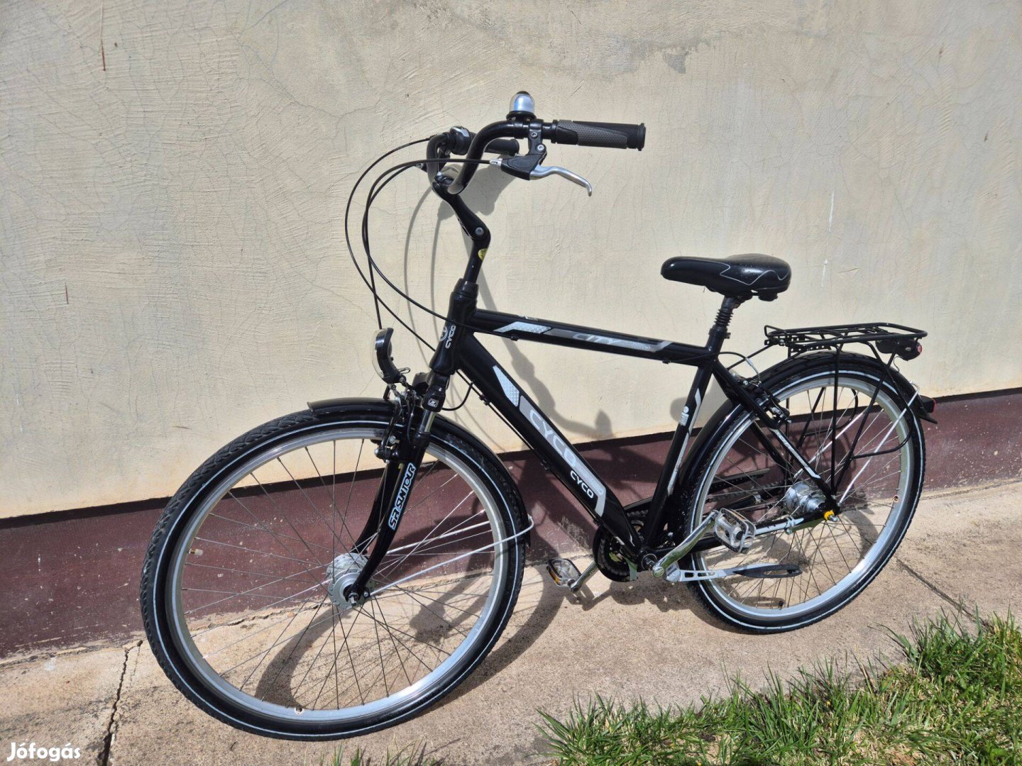 Cyco 28" férfi agyváltós alu trekking kerékpár bicikli