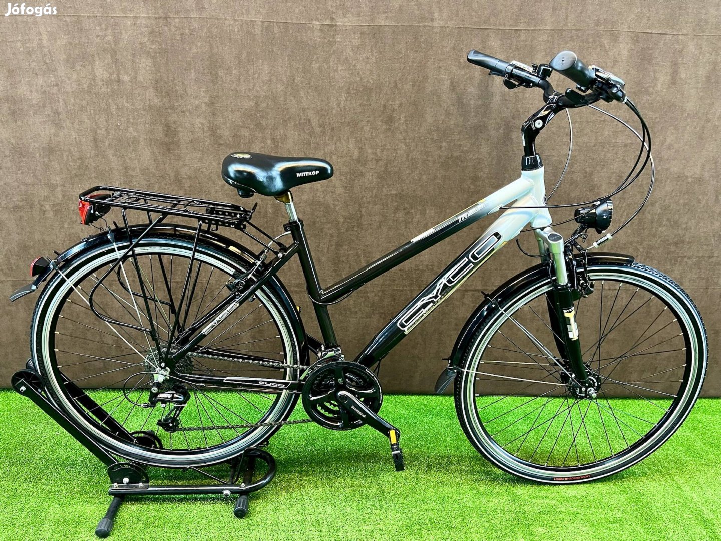 Cyco TR28 Trekking Kerékpár! 28"! Shimano Deore! Agydinamó! Új áll.!