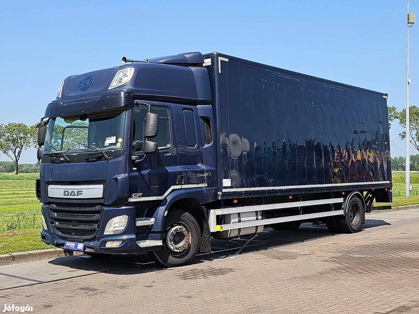 DAF CF 260 / 667.400 km / Lízing 20%-tól