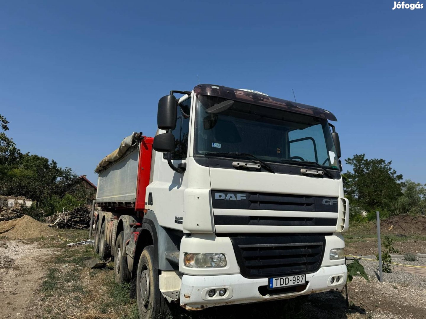 DAF CF 410 billenőplatós teherautó