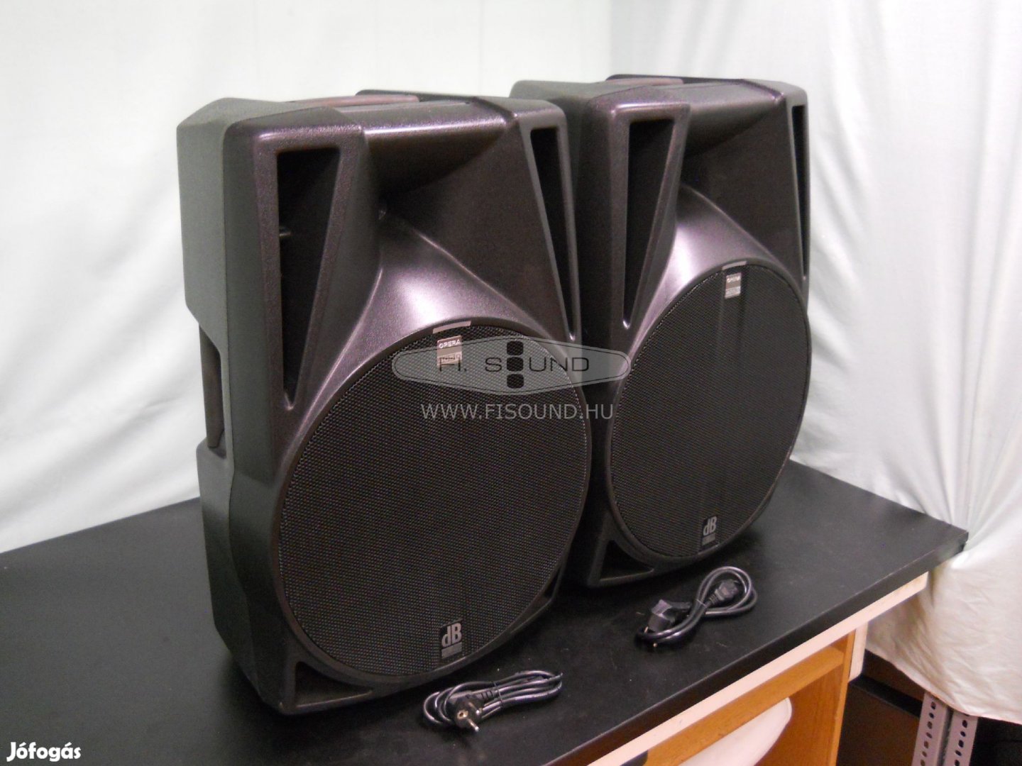 DB Opera 405 D ,400W, 2 utas aktív hangfal pár 40cm-s mélyekkel