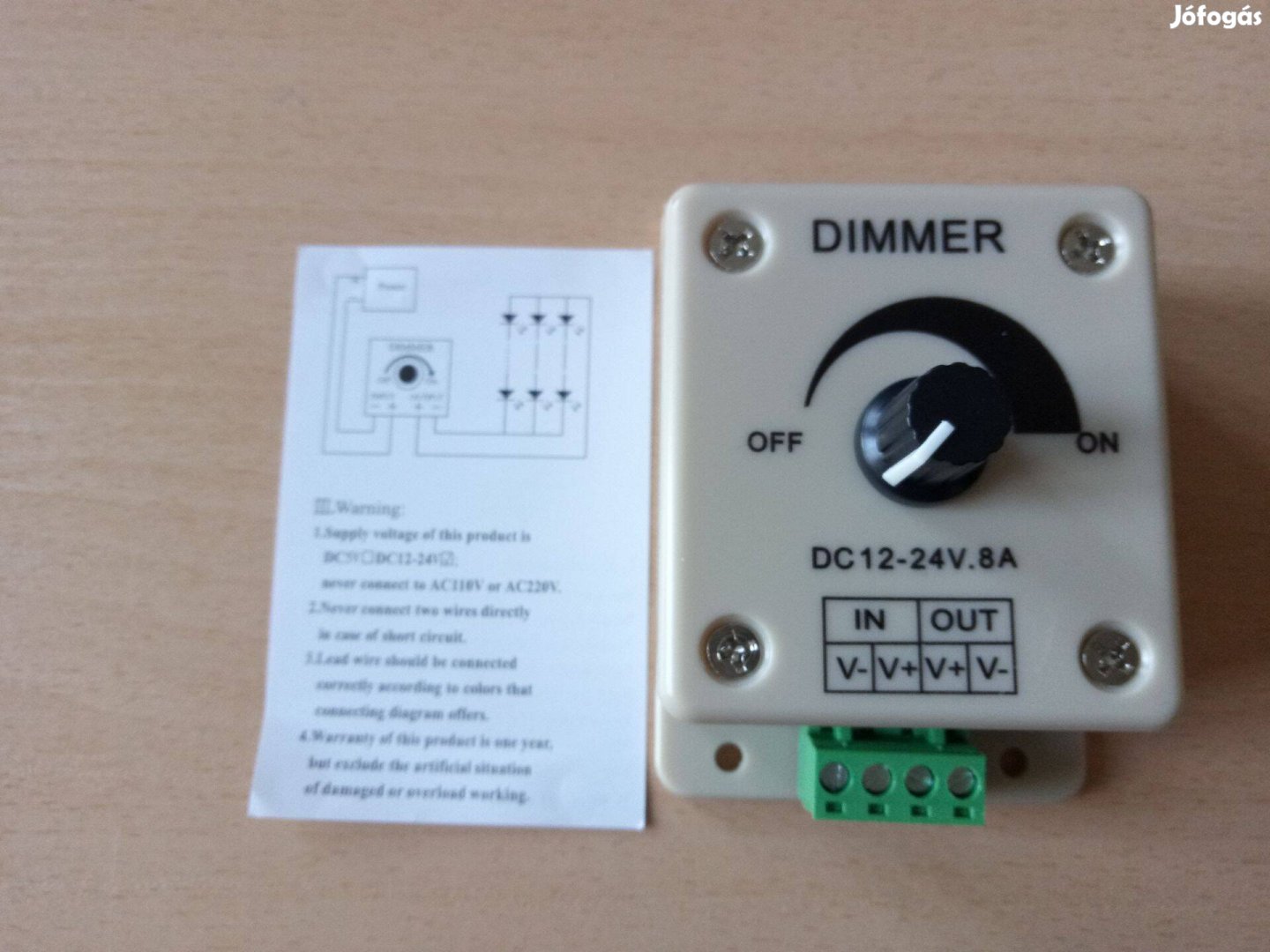 DC 12-24V 8A dimmer, led szalaghoz, napelem kiegészítő