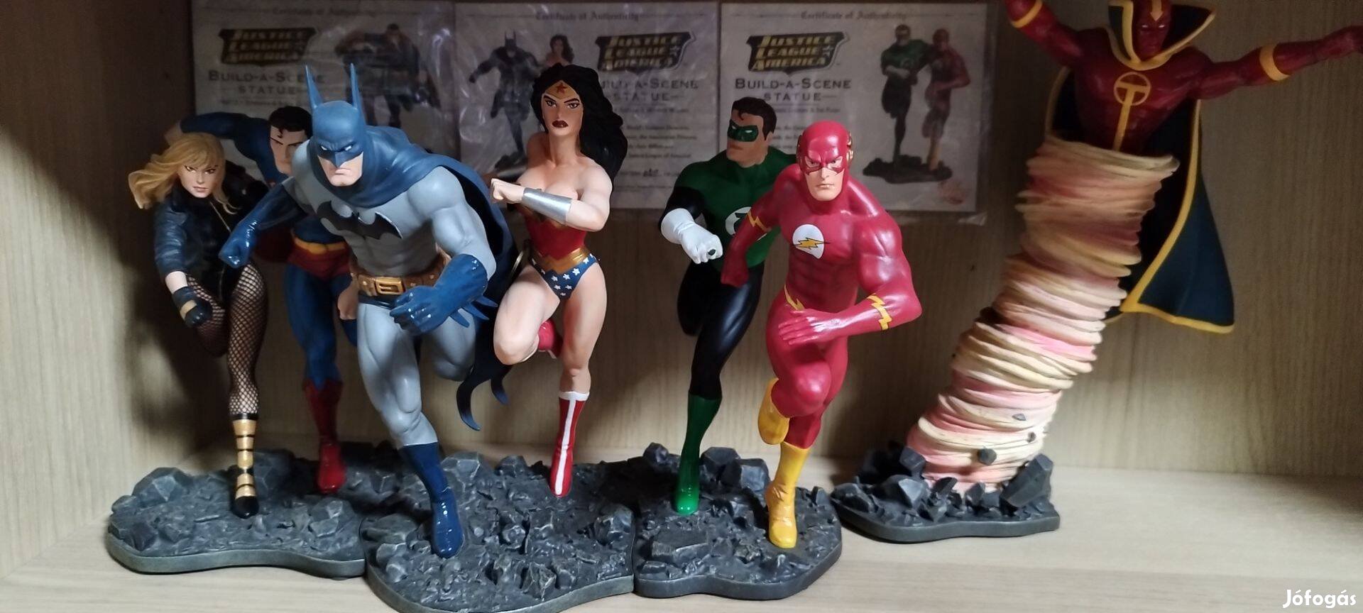 DC Direkt: Justice League of America Build a Scene Diorama