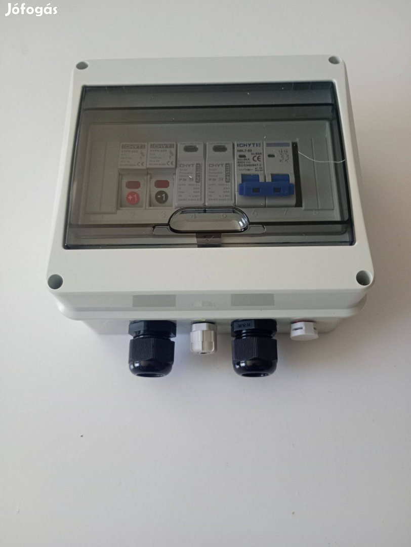 DC leválasztó doboz napelem és inverter közé