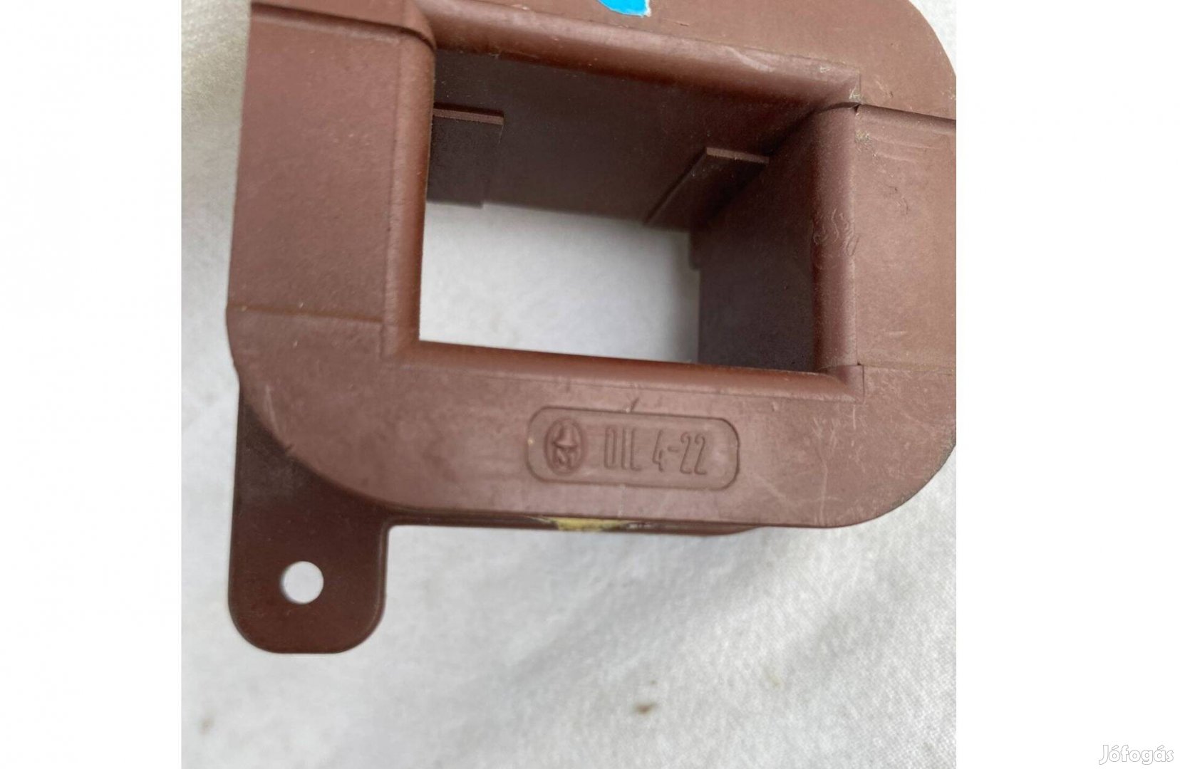 DIL 4-22 Behúzó tekercs