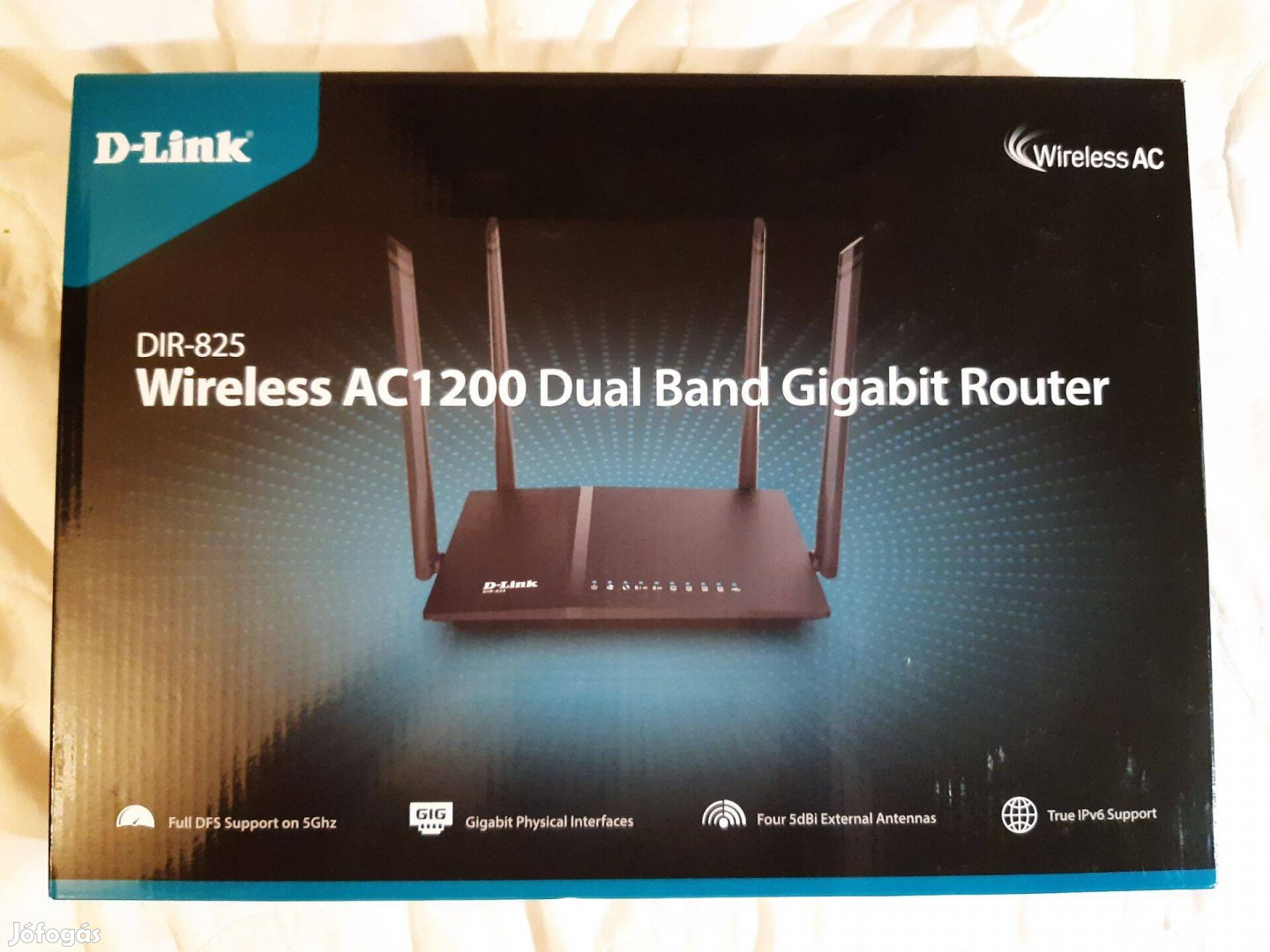 DIR-825 Wireless AC1200 Dual Band Gigabit Router eladó