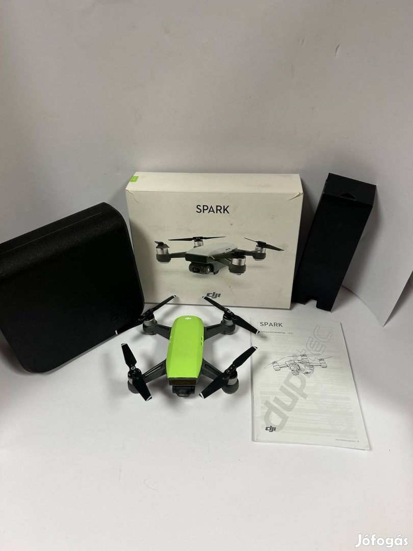 DJI Spark Meadow Green Drone Alkatrésznek Vagy Használatra Eladó