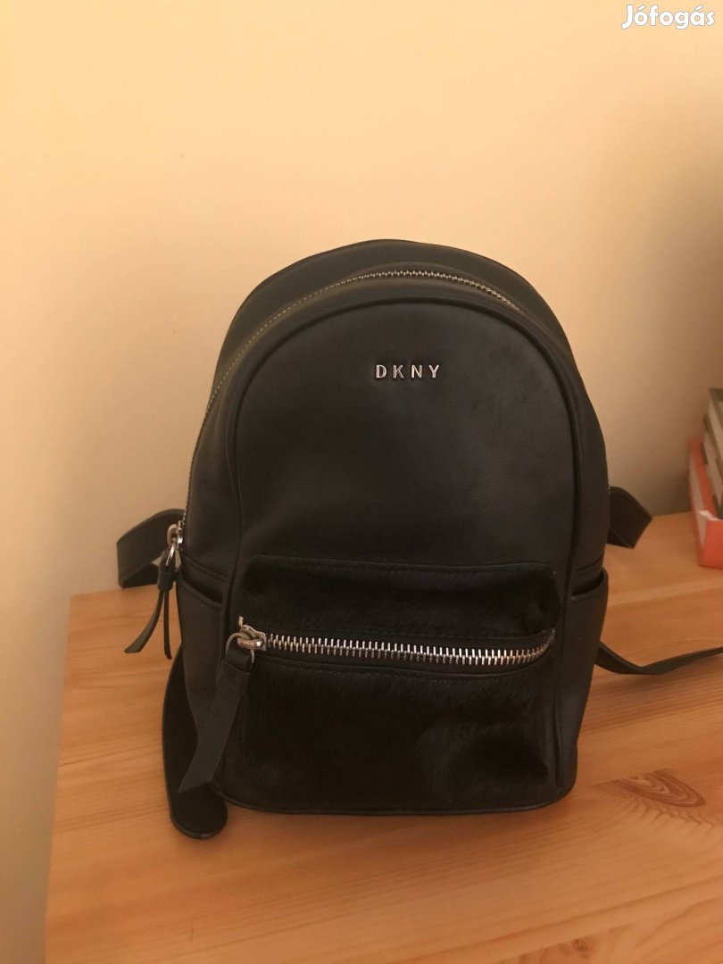DKNY női hátizsák eredeti