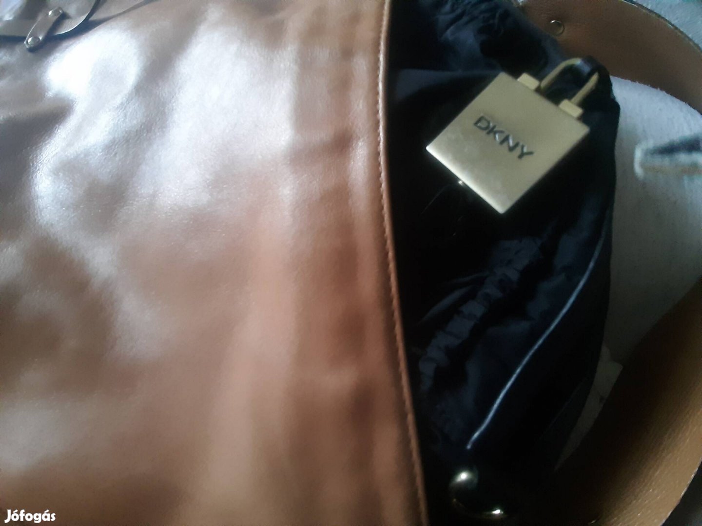 DKNY női táska eladó