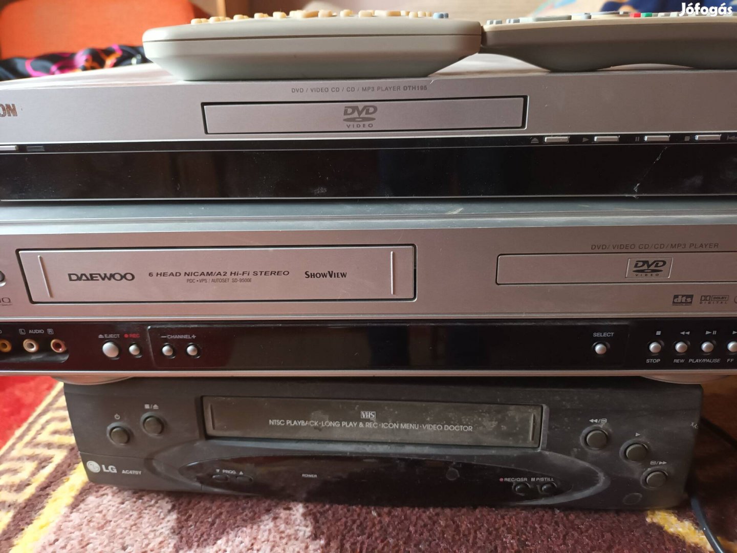 DVD és VHS lejátszók