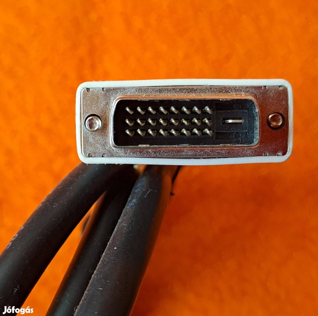 DVI-DVI 24+1 (apa-apa) kábel, monitorkábel, 1,5 méter