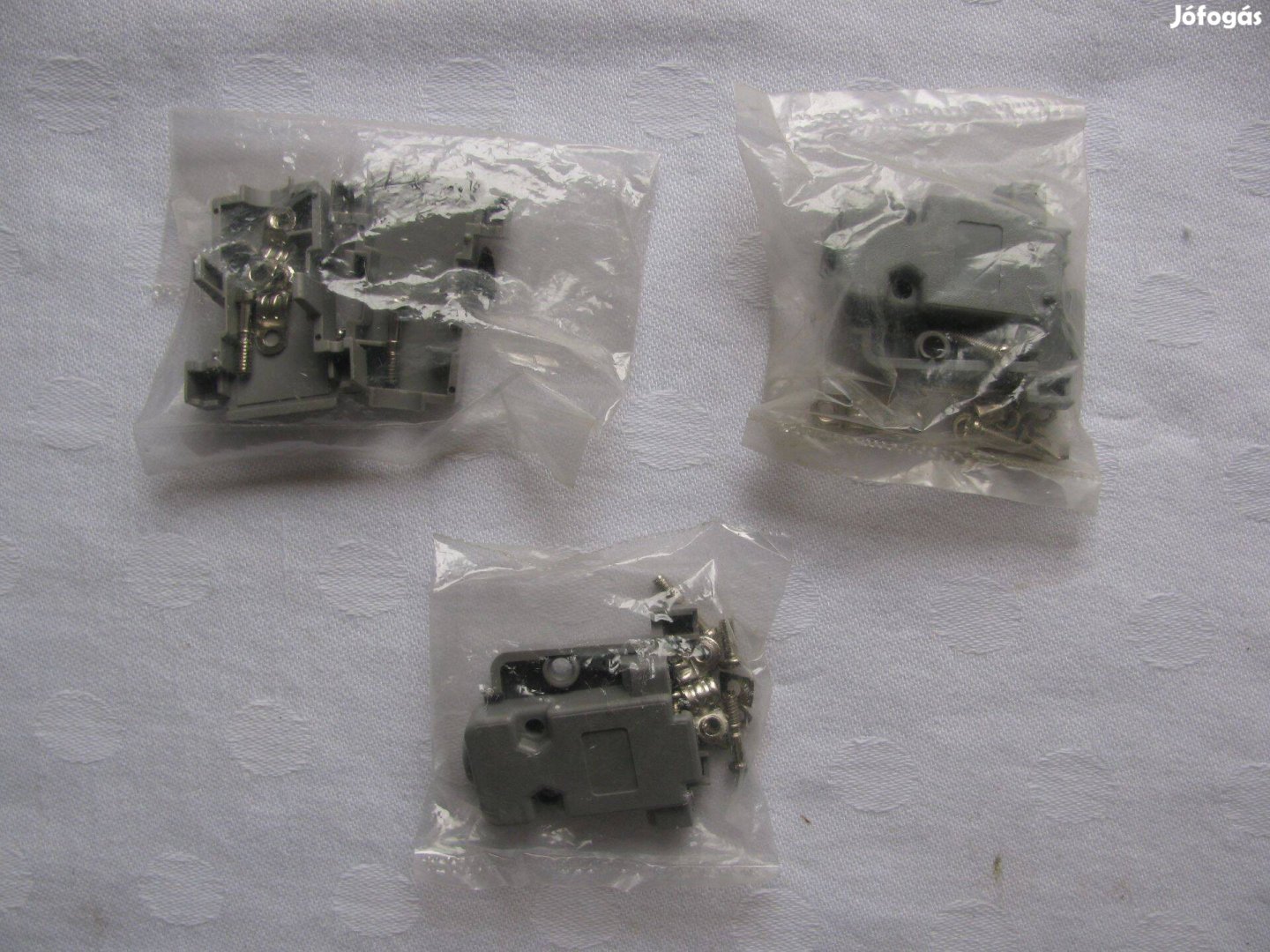 D-Sub Canon 9 pólusú műanyagház