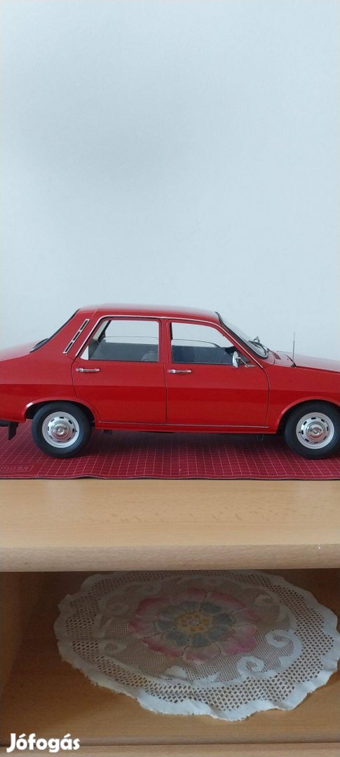 Dacia 1300 makett