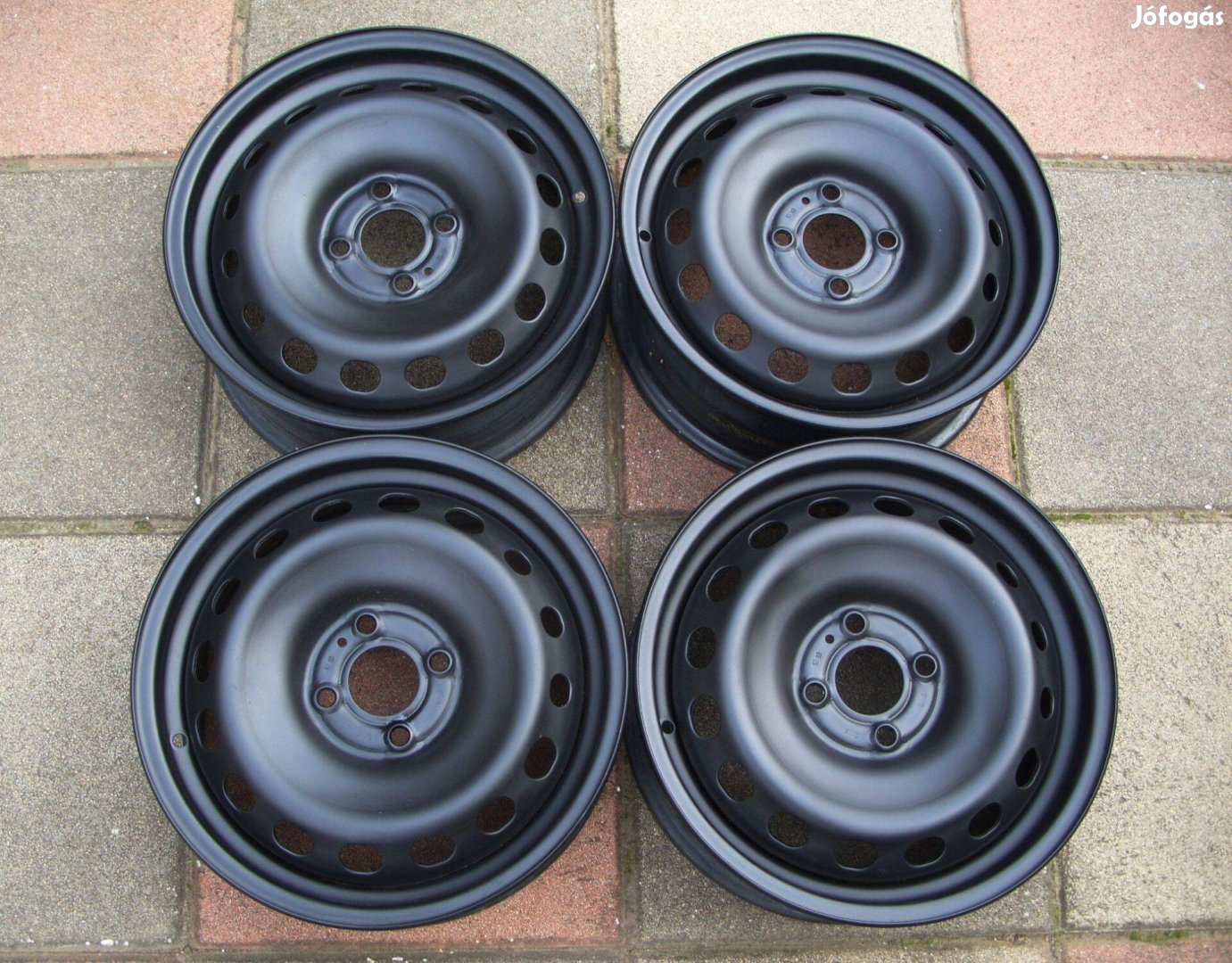 Dacia Dokker Lodgy Logan Sandero Renault Clio felni acélfelni 15"