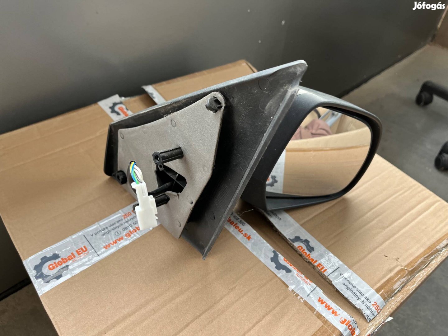 Dacia Dokker jobb tükör