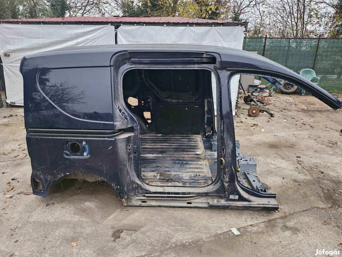 Dacia Dokker karosszéria és futomü elemek