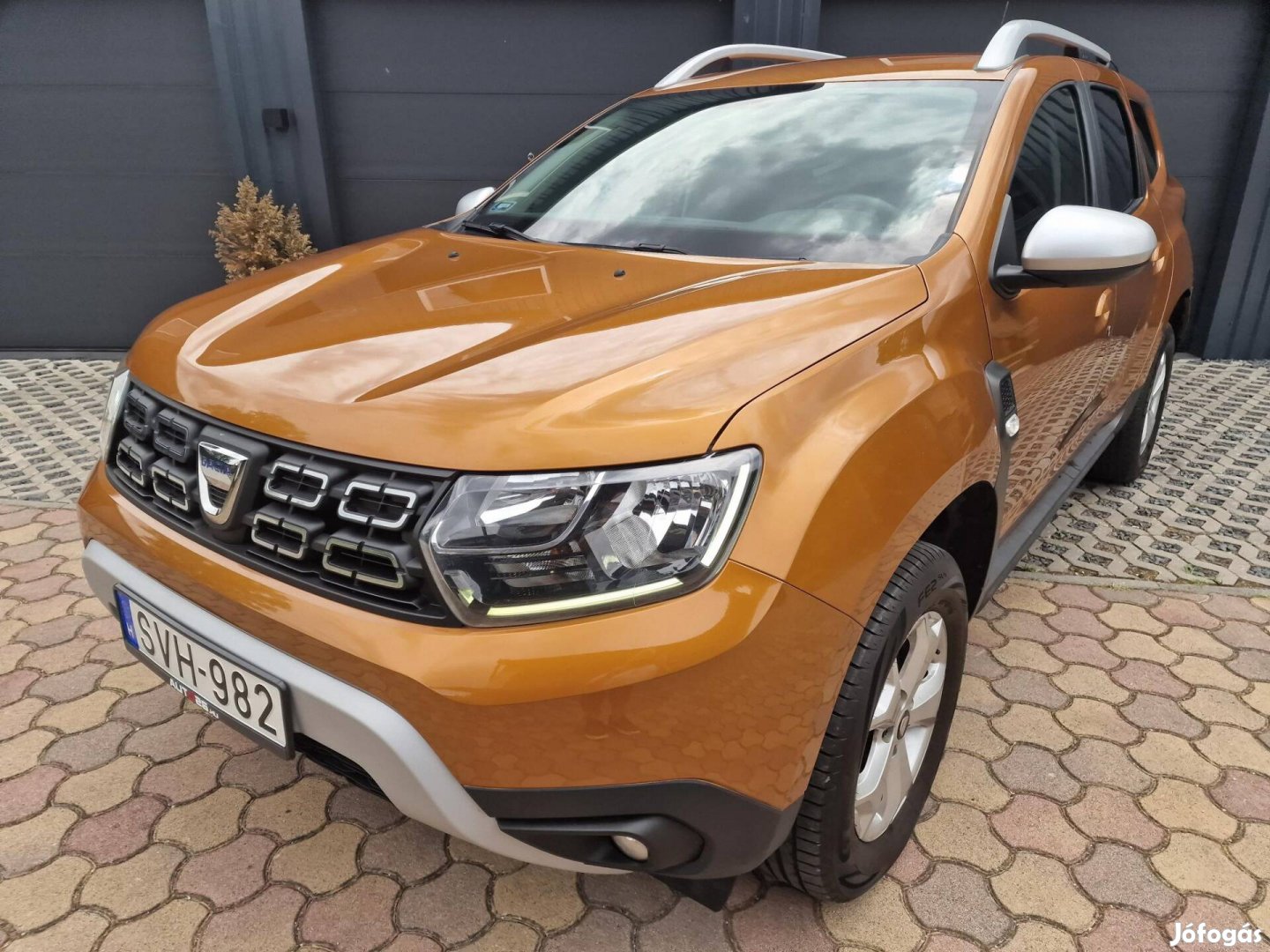 Dacia Duster 1.0 TCe Access Nagyon Szép Narancs...
