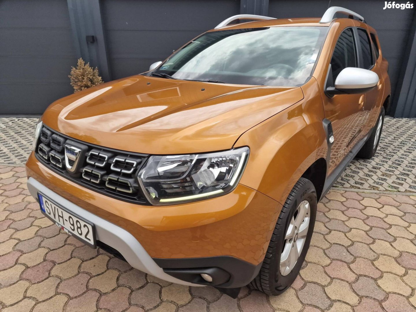 Dacia Duster 1.0 TCe Access Nagyon Szép Narancs...