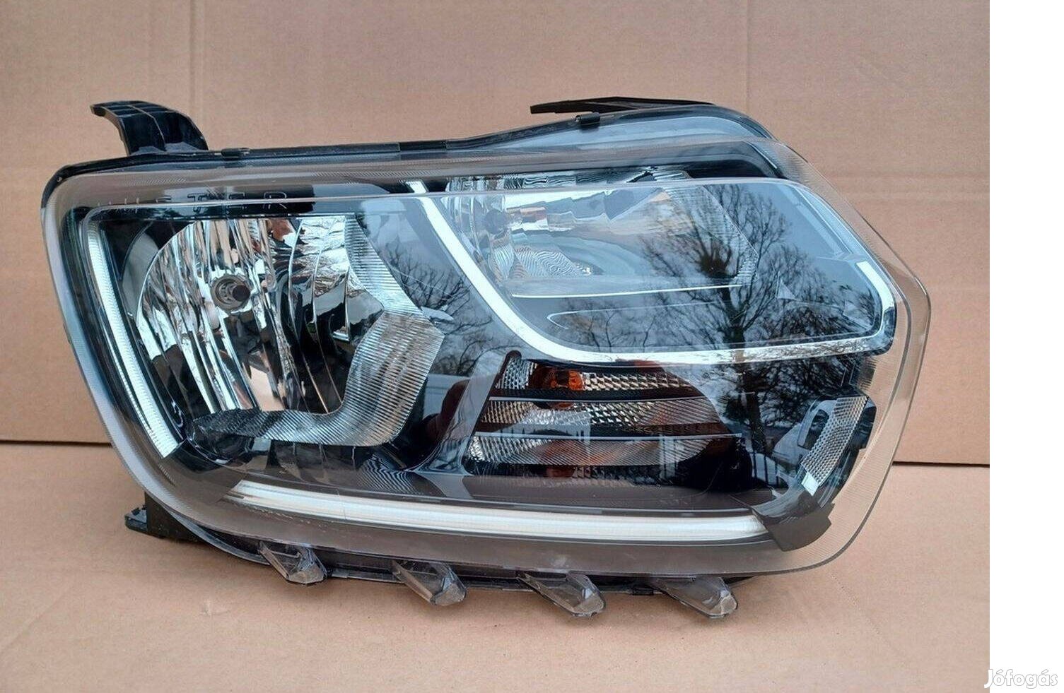 Dacia Duster 2 jobb led menetfényes fényszóró lámpa 2018-