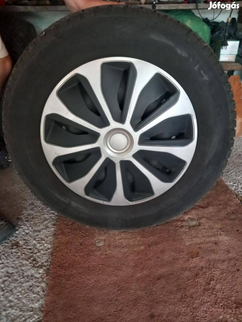 Dácia Duster Téli gumi szett Gyári állapotban