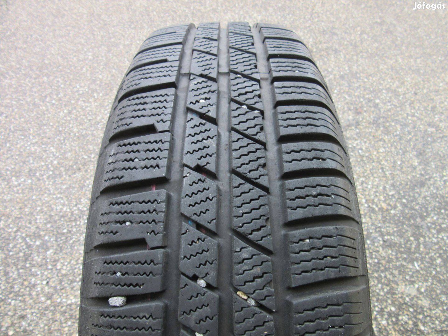 Dacia Duster acélfelni 195/70 R16 Continental téli gumival eladó