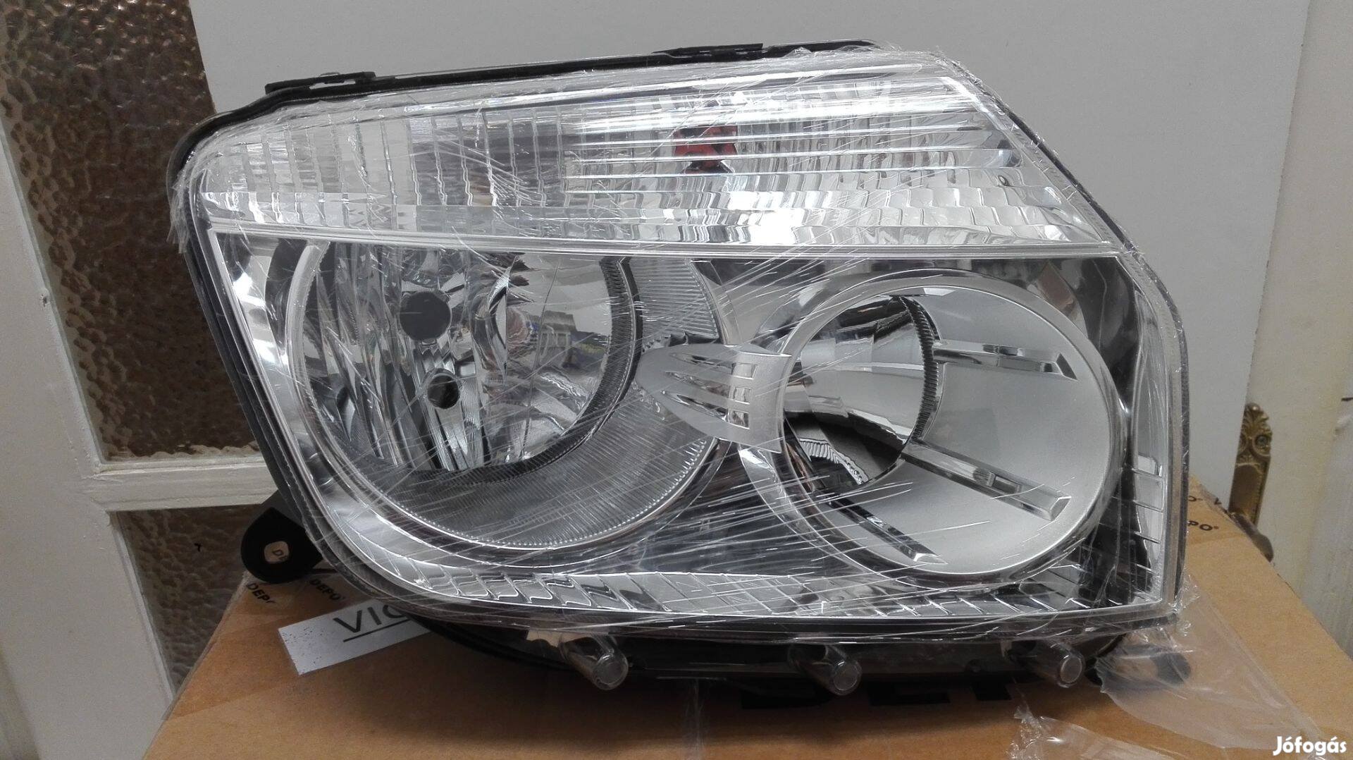Dacia Duster fényszóró jobb 2010 -> 2012 (H7,H1) króm új