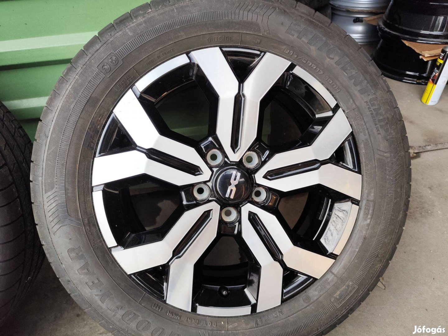 Dacia Duster gyári alufelni 5x114,3 17"