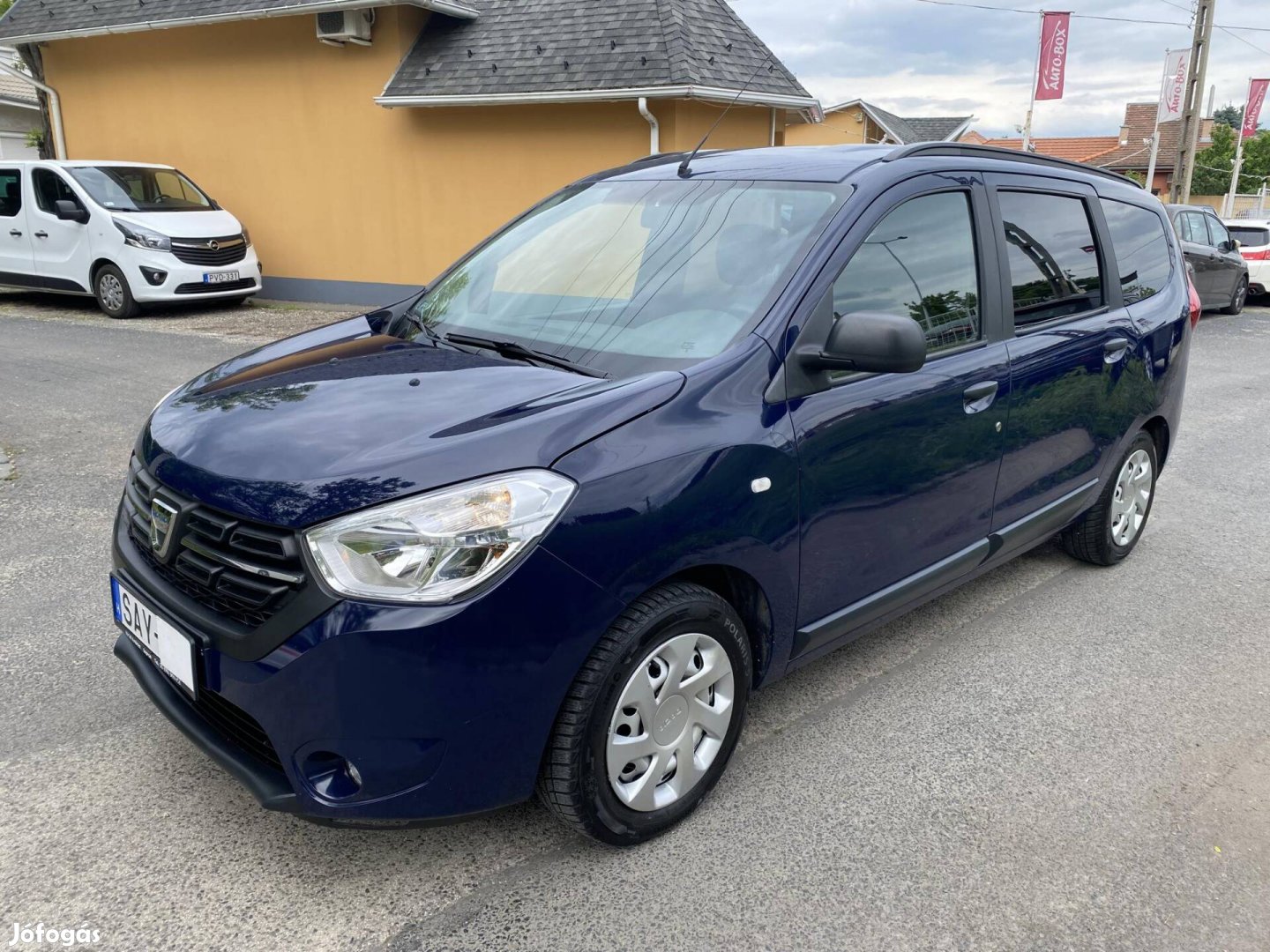 Dacia Lodgy 1.3 TCe Ambiance (7 személyes ) Gar...