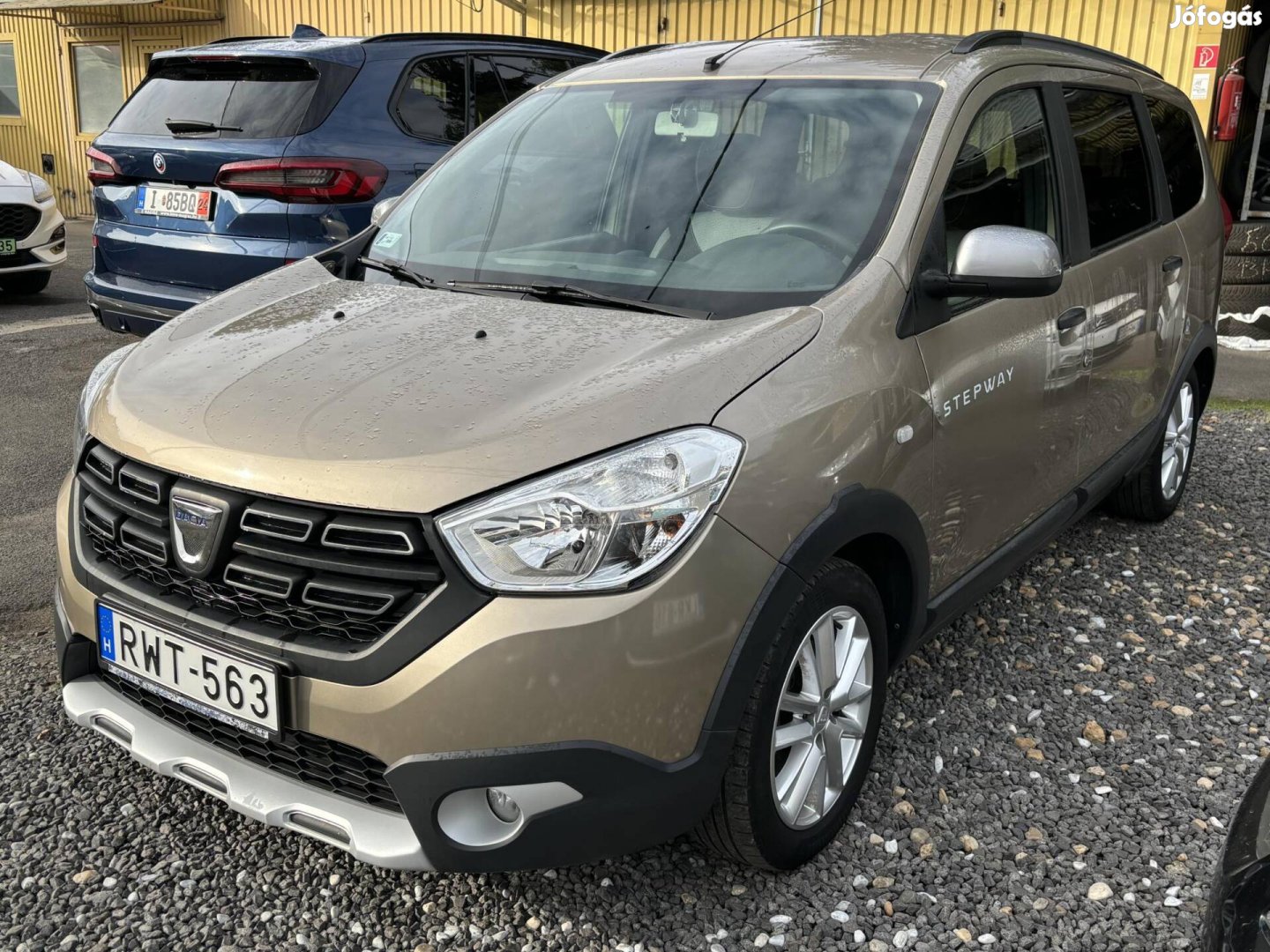 Dacia Lodgy 1.3 TCe Stepway (7 személyes ) Magy...