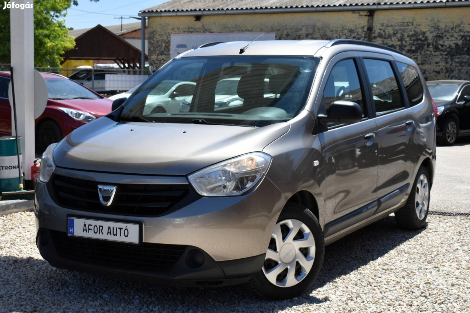 Dacia Lodgy 1.6 Arctic Navi - Klíma - RADAR - Ü...
