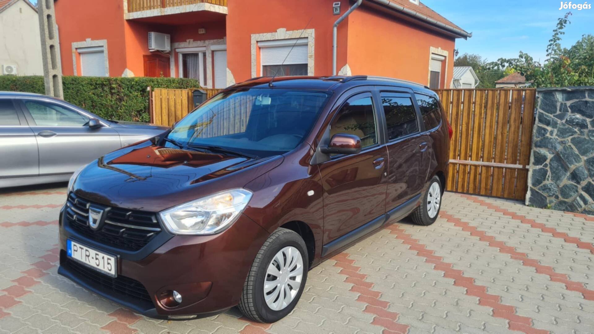 Dacia Lodgy 1.6 Outdoor (7 személyes ) Benzin+L...