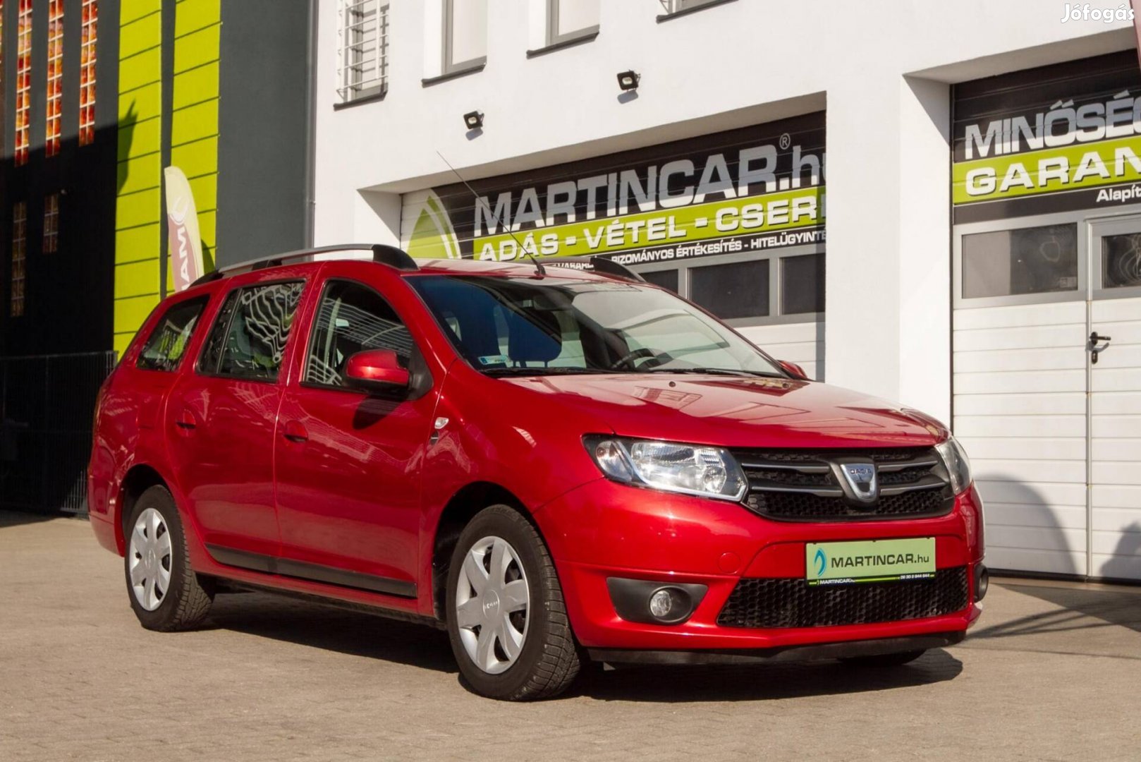 Dacia Logan 1.5 dCi Arctic Fire Red Pearl Metal...
