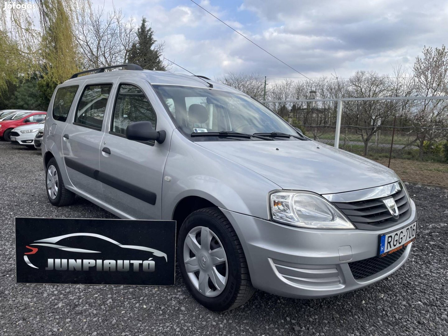Dacia Logan 1.6 Megkímélt Combi óriási csomagté...