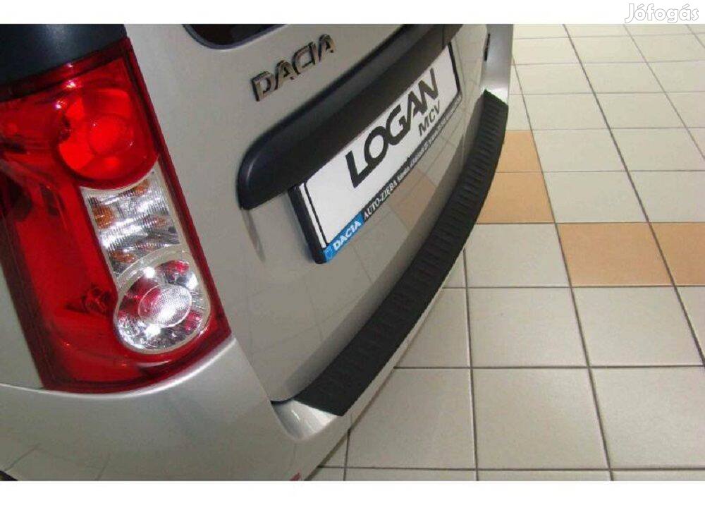 Dacia Logan I MCV lökhárítóvédő műanyag