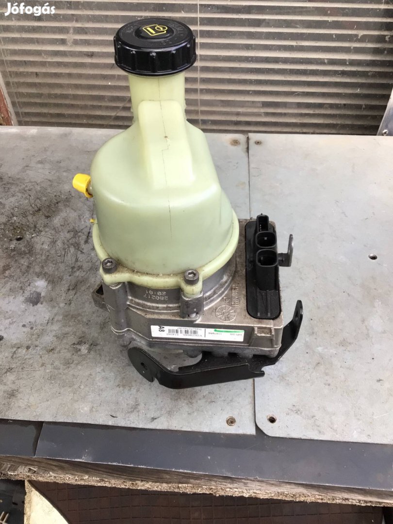 Dacia Logan MK2 kormány szervo elektromos pumpa !