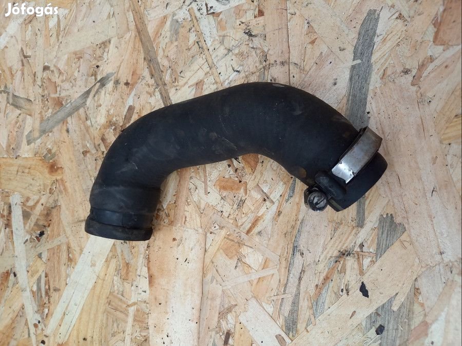 Dacia Logan 2004-2010 1.5DCI Intercooler Cső