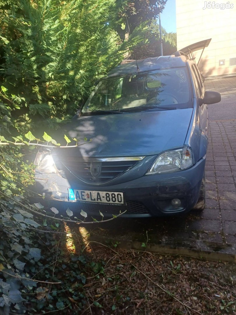 Dacia Logan eladó, motorhibás