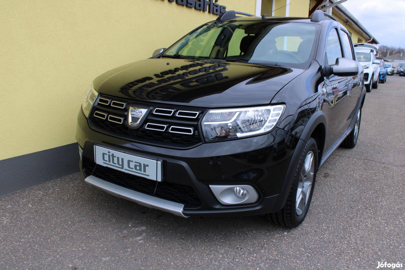 Dacia Sandero 0.9 TCe Stepway Első Tulajdonostó