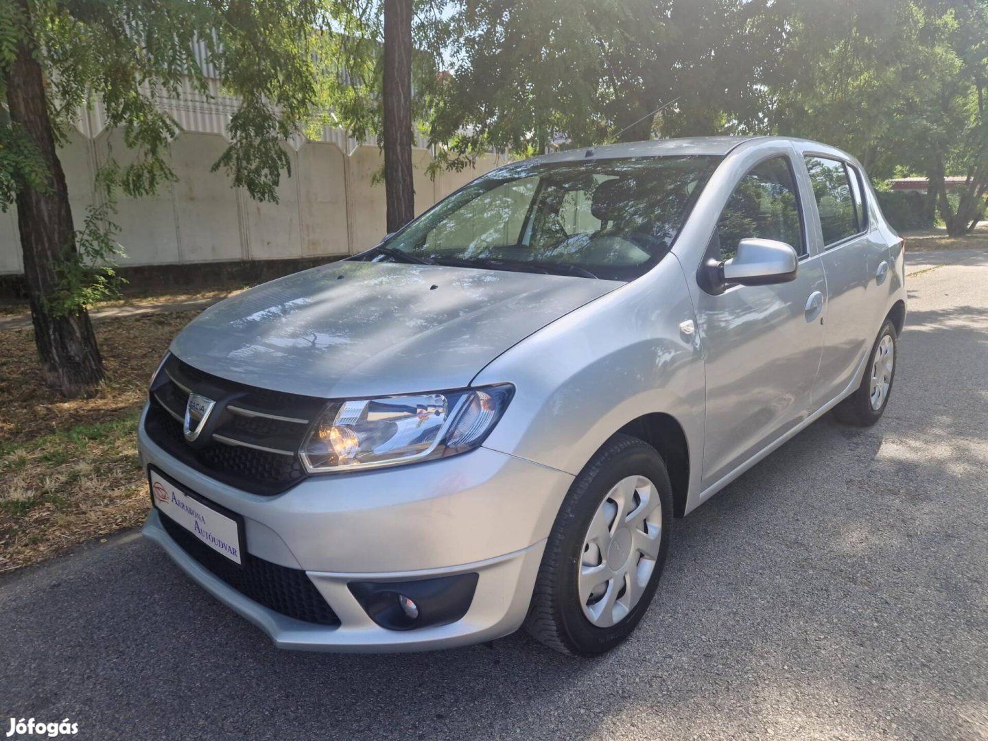 Dacia Sandero 1.2 Arctic Klima Friss Vizsga