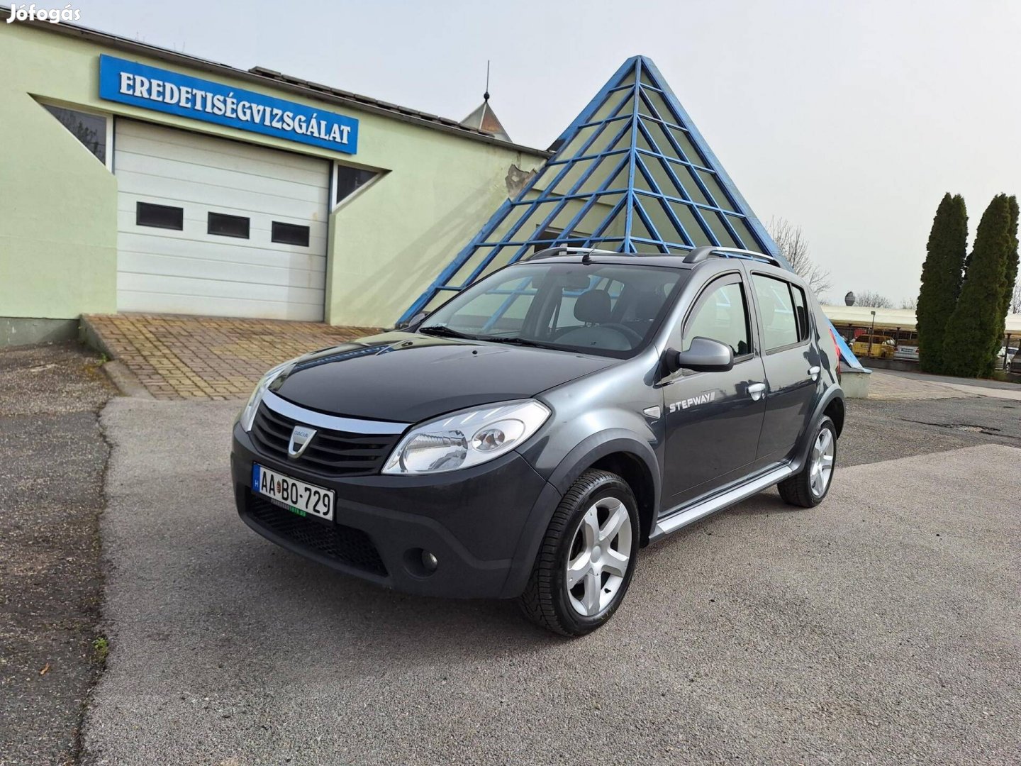 Dacia Sandero 1.6 Stepway 170100 KM - Klíma