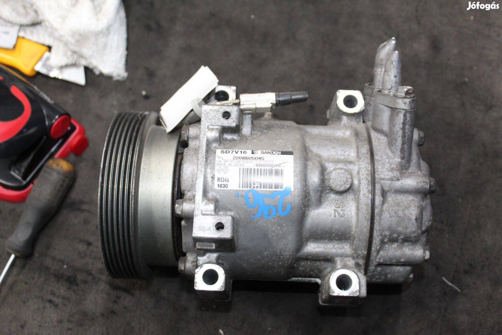 Dacia Sandero 2008-2012 1.6B klímakompresszor (926000097R) (296)