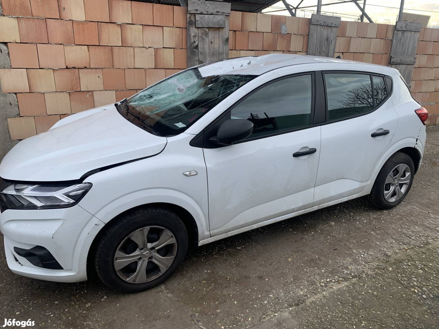 Dacia Sandero 3 III bontott jármű