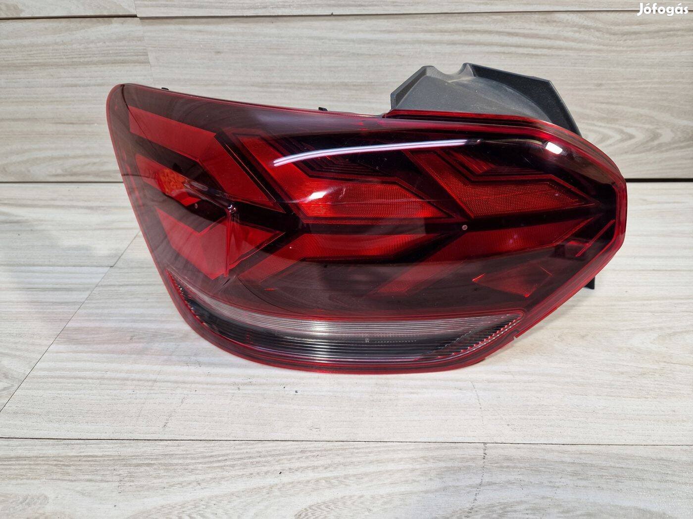 Dacia Sandero 3 bal hátsó lámpa 265557573R