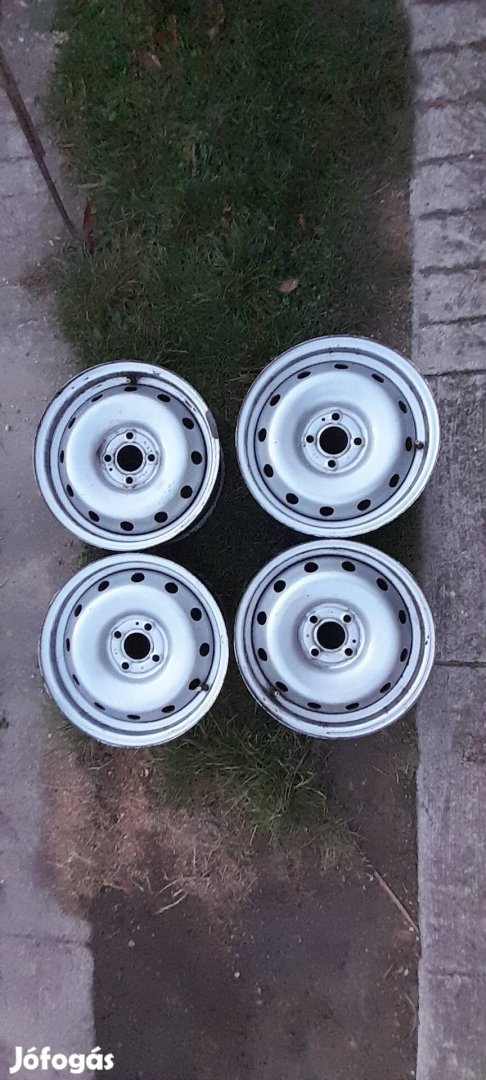 Dacia Sandero Logan Renault Clio Modus Acélfelni Lemezfelni Felni 15