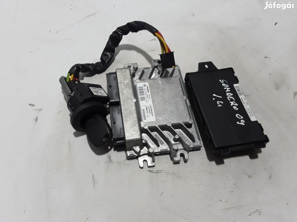 Dacia Sandero Motorvezérlő szett 8200826300, 8200856659, 8200296328B