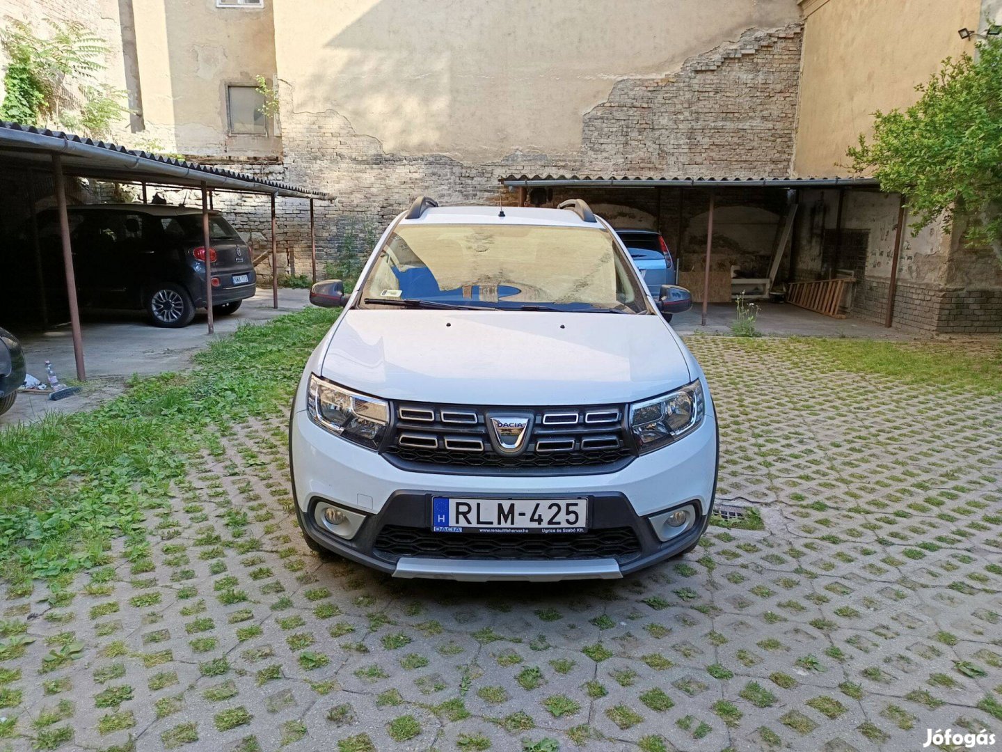 Dacia Sandero TCe 0,9 Techroad kitűnő állapotban